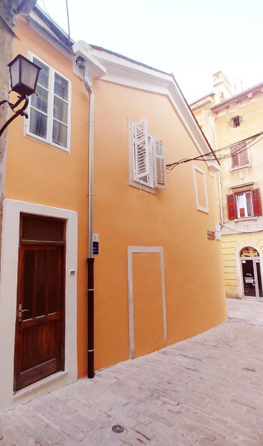 Ttapartmani Pula Exterior photo